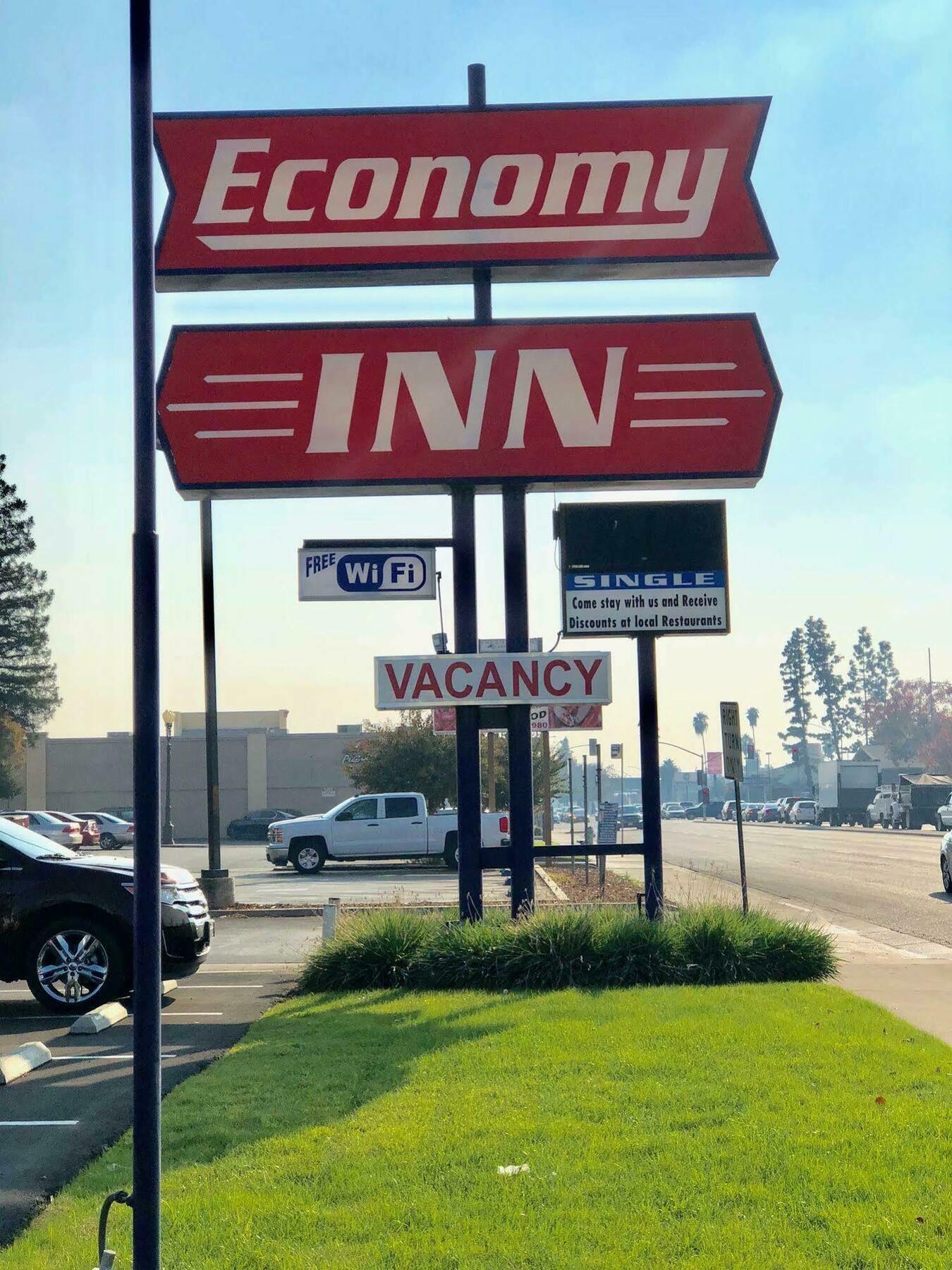 Economy Inn Fresno Exterior foto